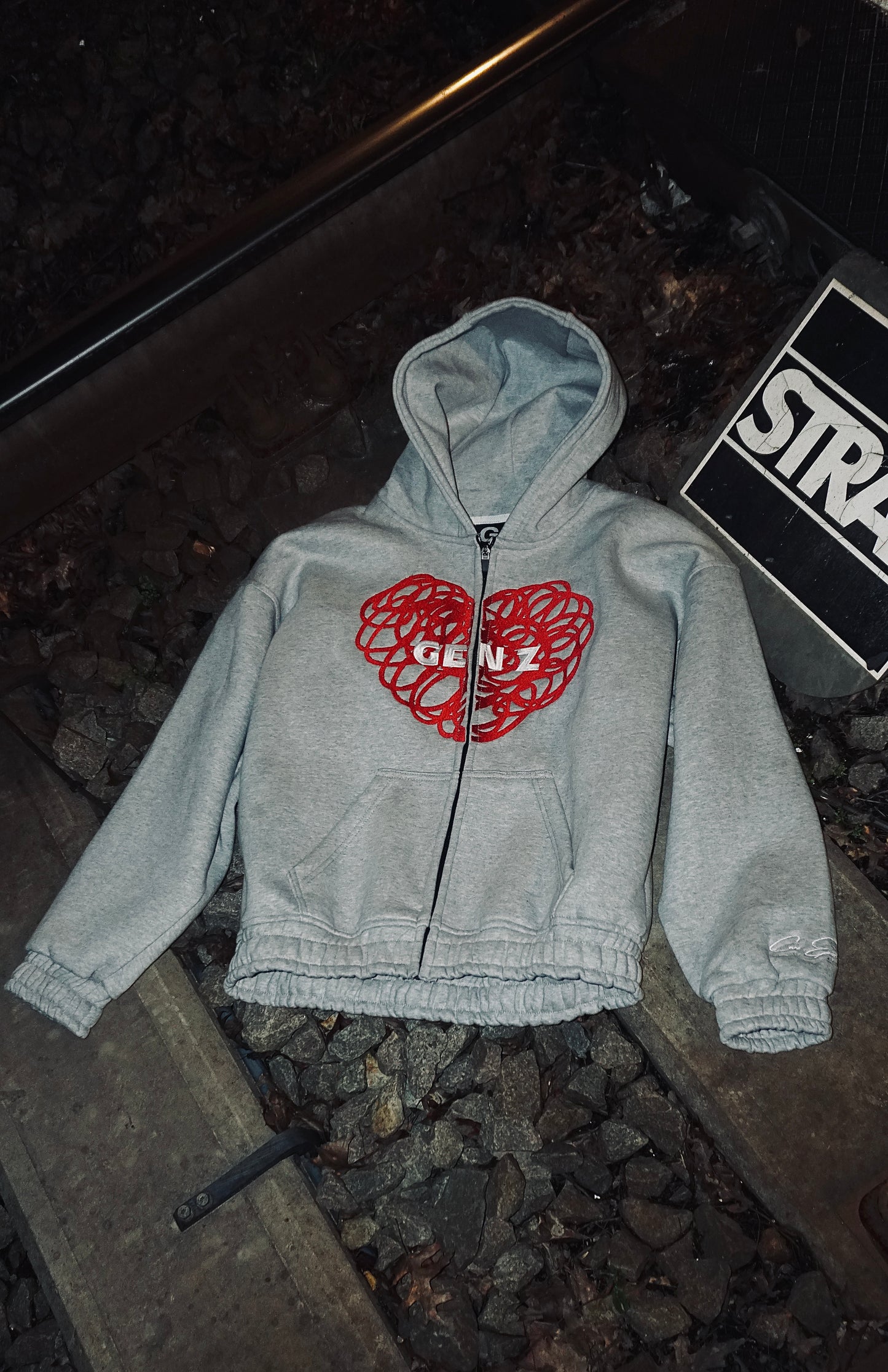 WC ’25 Heavyweight Zip-Up Hoodie (Gray)